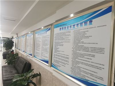 促進(jìn)全媒體社會(huì)服務(wù)，中豫律師事務(wù)所當(dāng)好企業(yè)法律管家